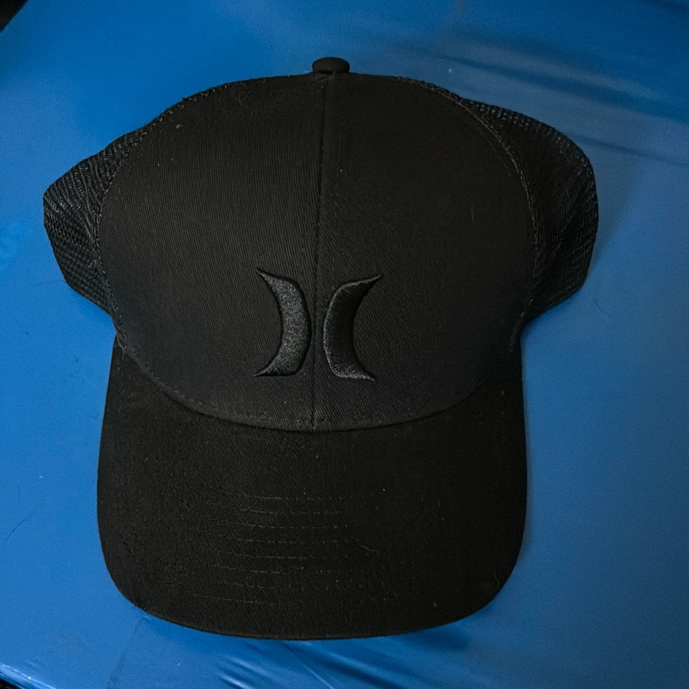 Men’s Hurley hat